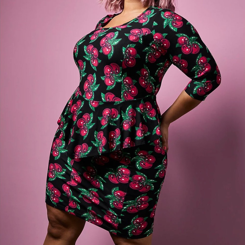 NWOT Torrid Betsey Johnson Black Cherry Peplum Dress 1X